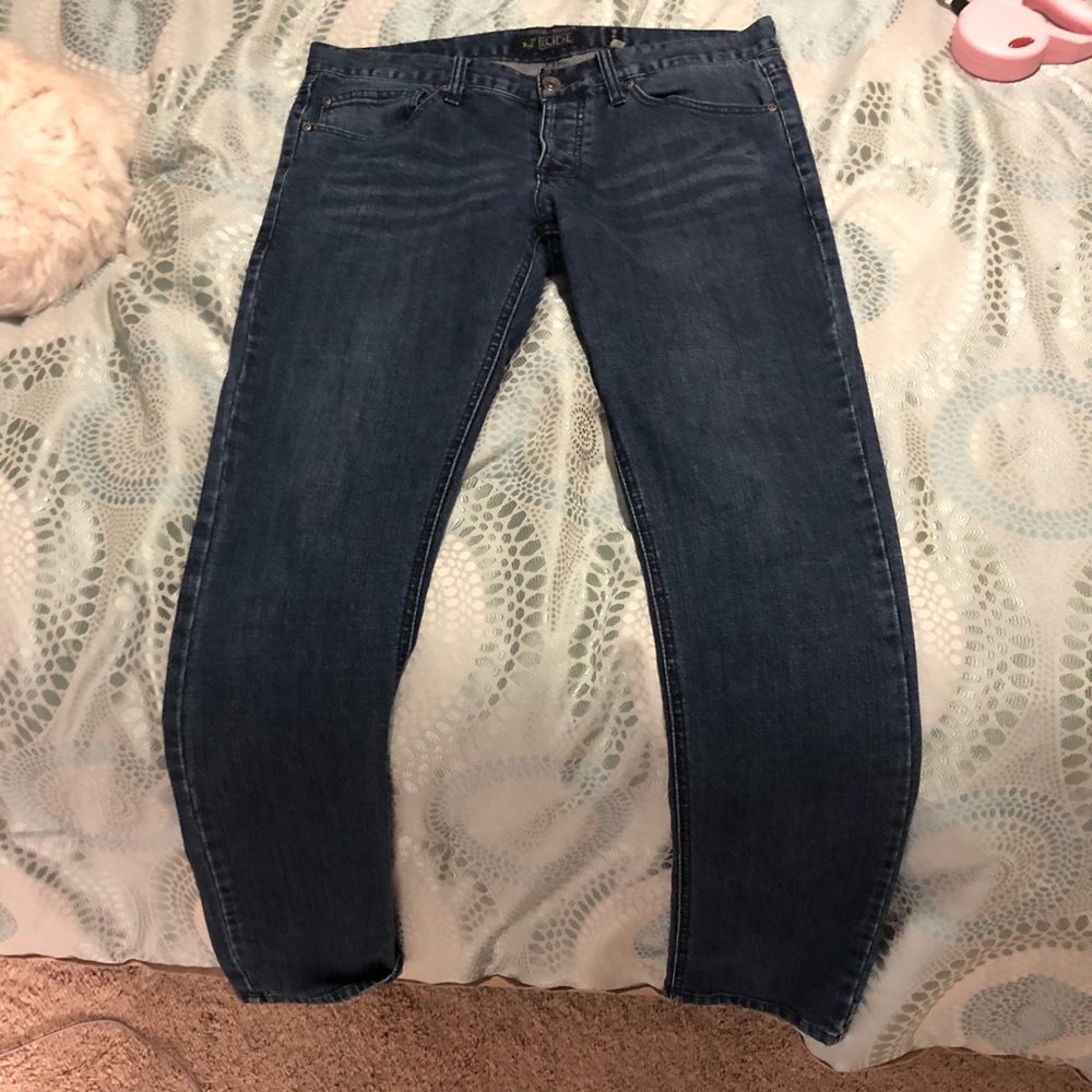 Men’s skinny blue jeans